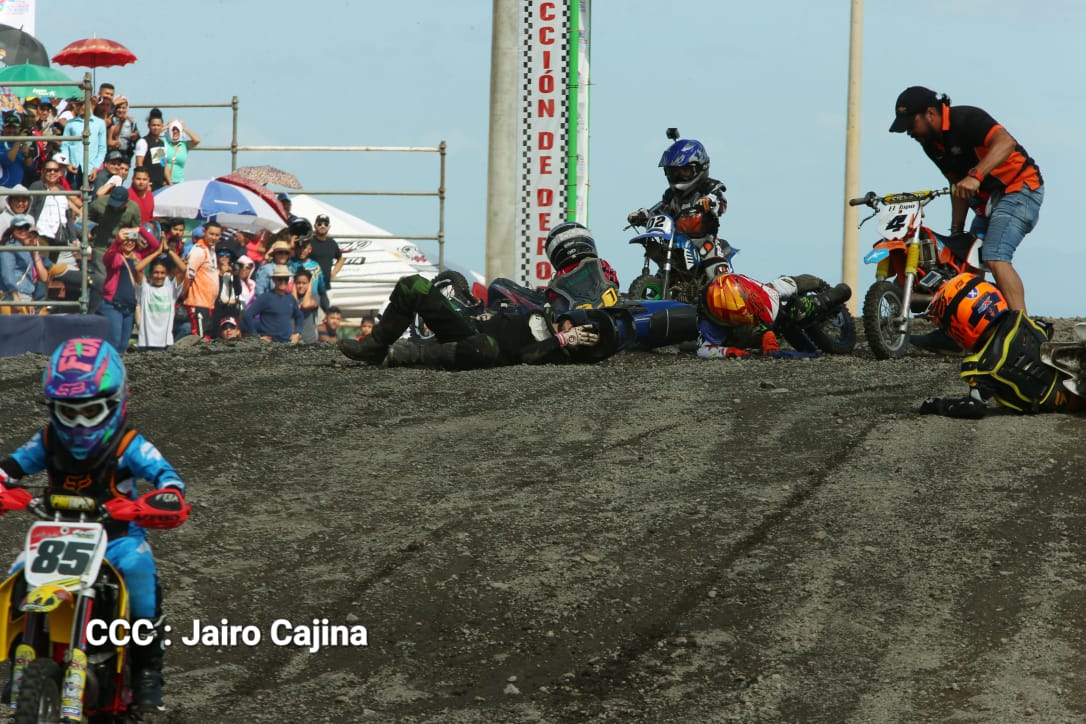 MOTO1
